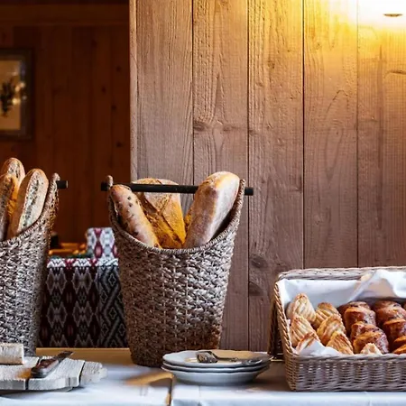 デュ プラロン 5* クールシュヴェル